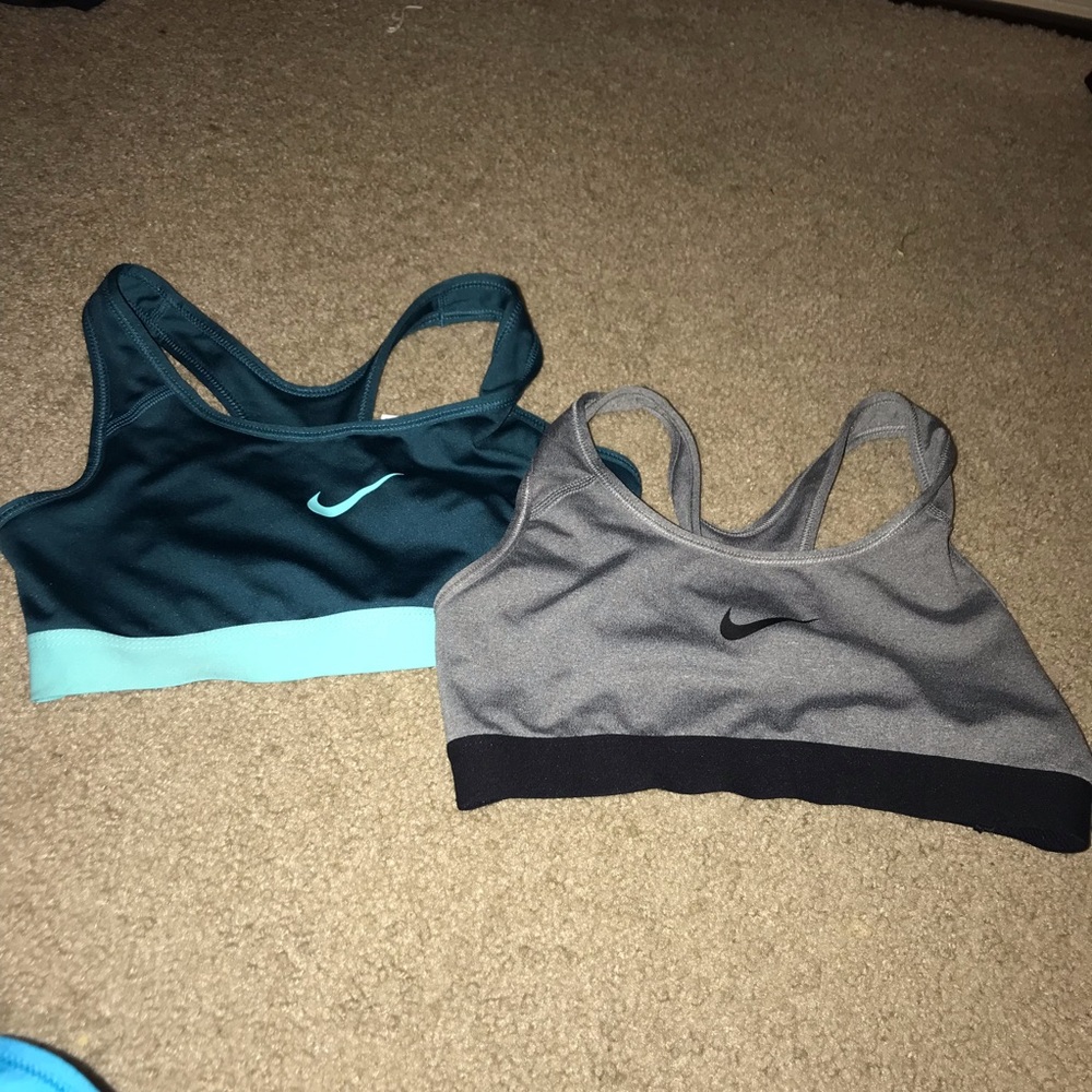 Nike sports bra 2 pack